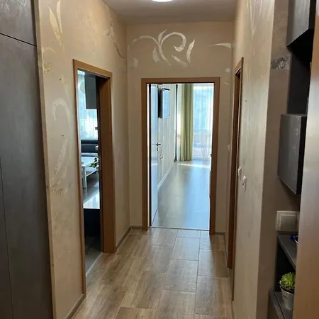 Marvi With Private Parking Place ヴェリコ・タルノヴォ