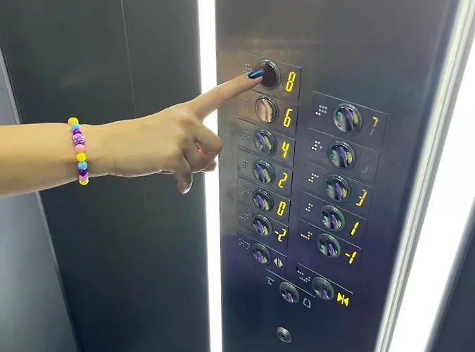 Marvi With Private Parking Place Apartment *