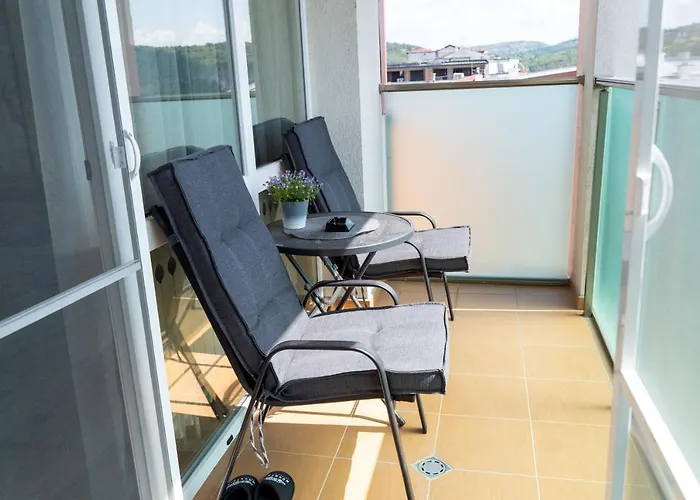 Apartment Marvi With Private Parking Place